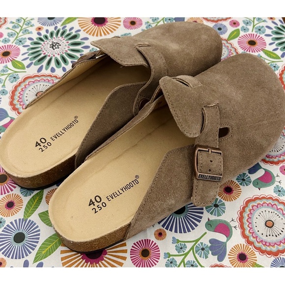 Tan Suede Clogs - Picture 2 of 4